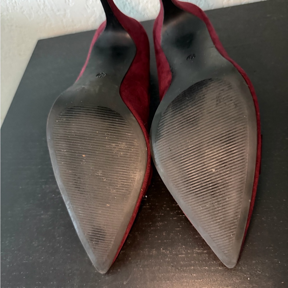 Ann Taylor Burgundy Heels with Bow Detail - Picture 8 of 9